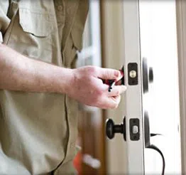 Town Center Locksmith Shop Seattle, WA 206-886-3862 - 4-Locksmith-Service